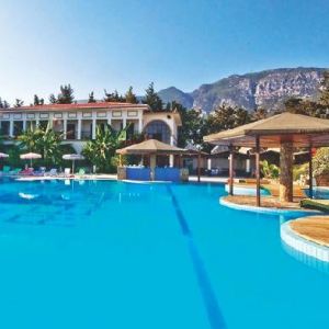 Hotel Lapethos Resort