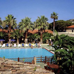 Hotel Baia delle Sirene Beach Resort