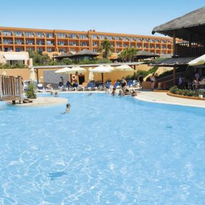 Hotel Ramla Bay Resort & Spa