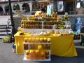 St. Nessebar - ponuka medu na námestí