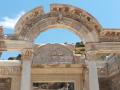 Efez - krásne priečelia