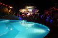 Delphin Diva bar pri bazene